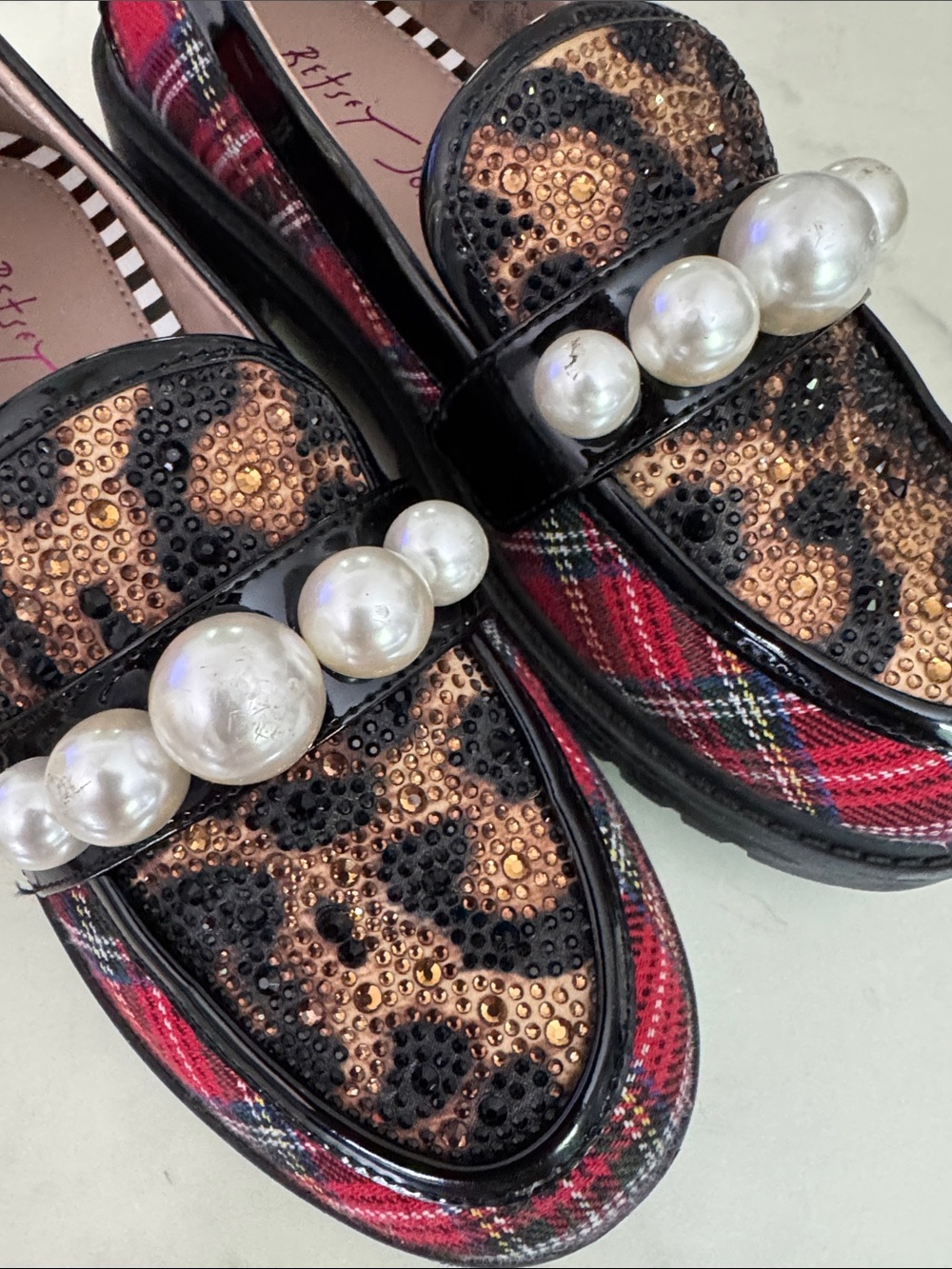 Betsey Johnson Kid’s Harlo Platform Loafers • Pearls Rhinestones Plaid • Size 3 - Picture 4 of 8